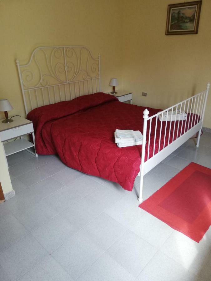 Casa Ester カステルペトローゾ エクステリア 写真